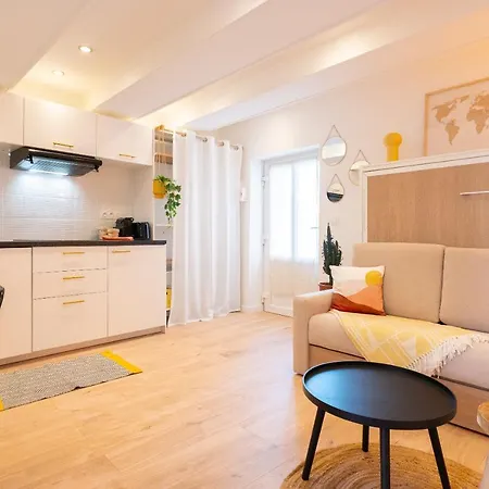 Appartement Exceptionnel, Cocooning Proche Mer, Petite Terrasse- Lesclésdenicole Carqueiranne